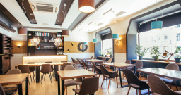 Основной зал