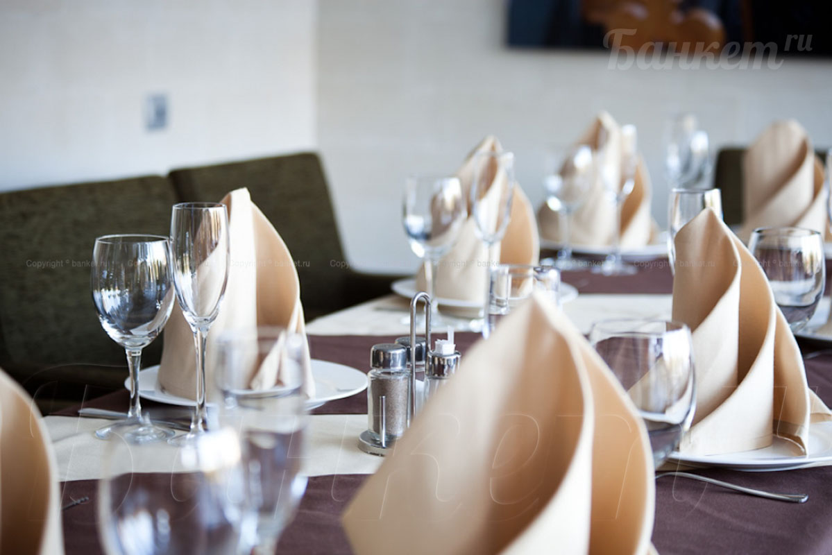 Банкетный зал Кабинет — Опять 25