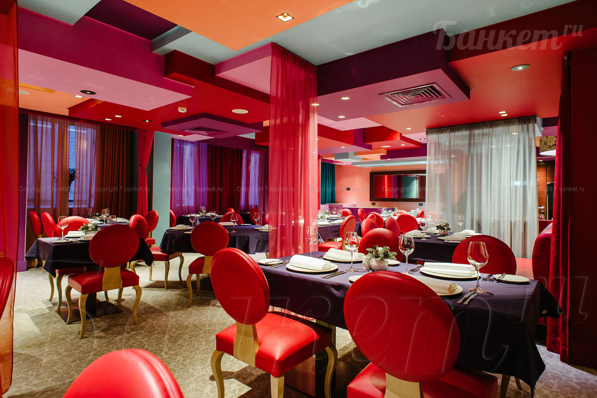 Основной зал — Ресторан Аркобалено