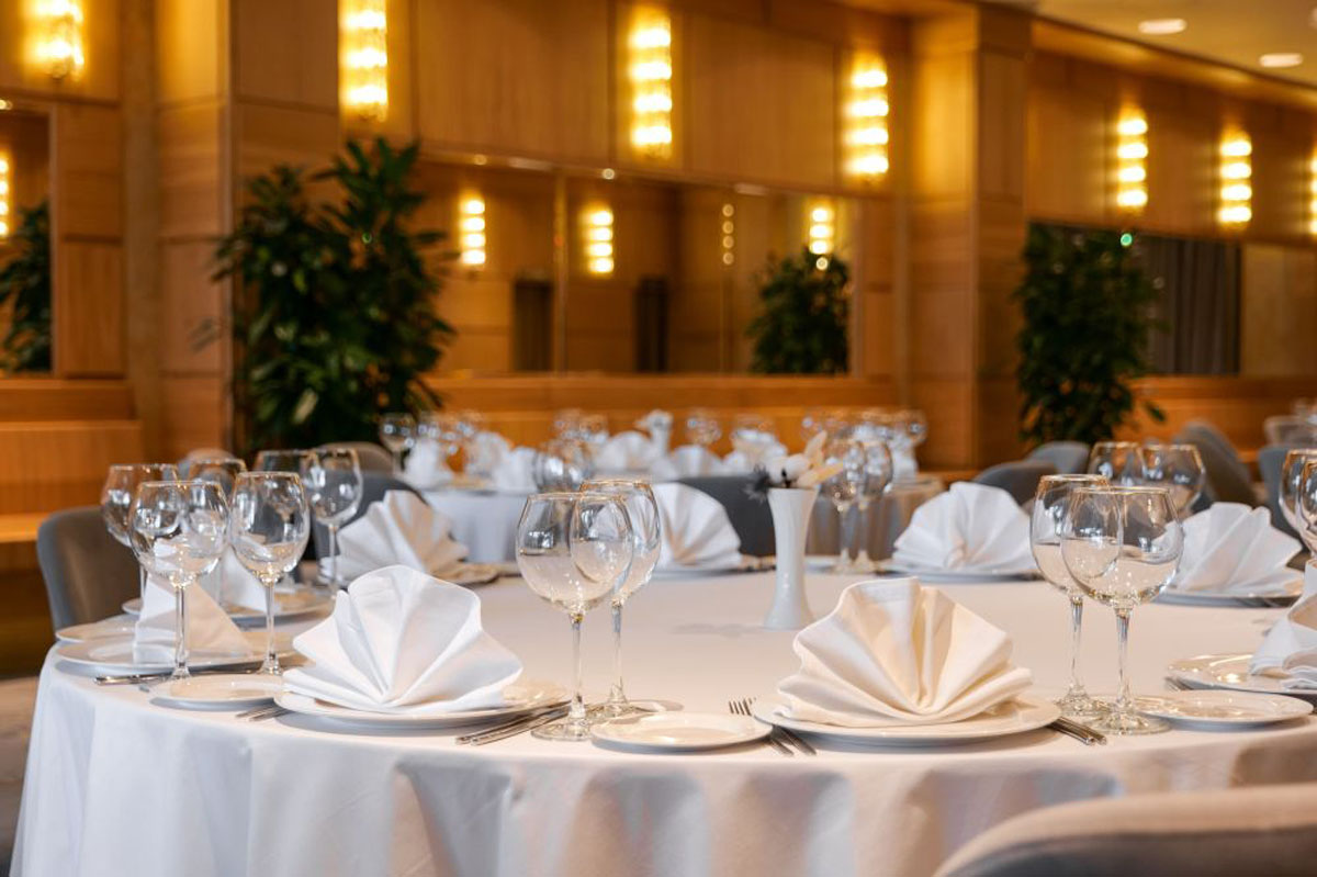 Зал Янтарный