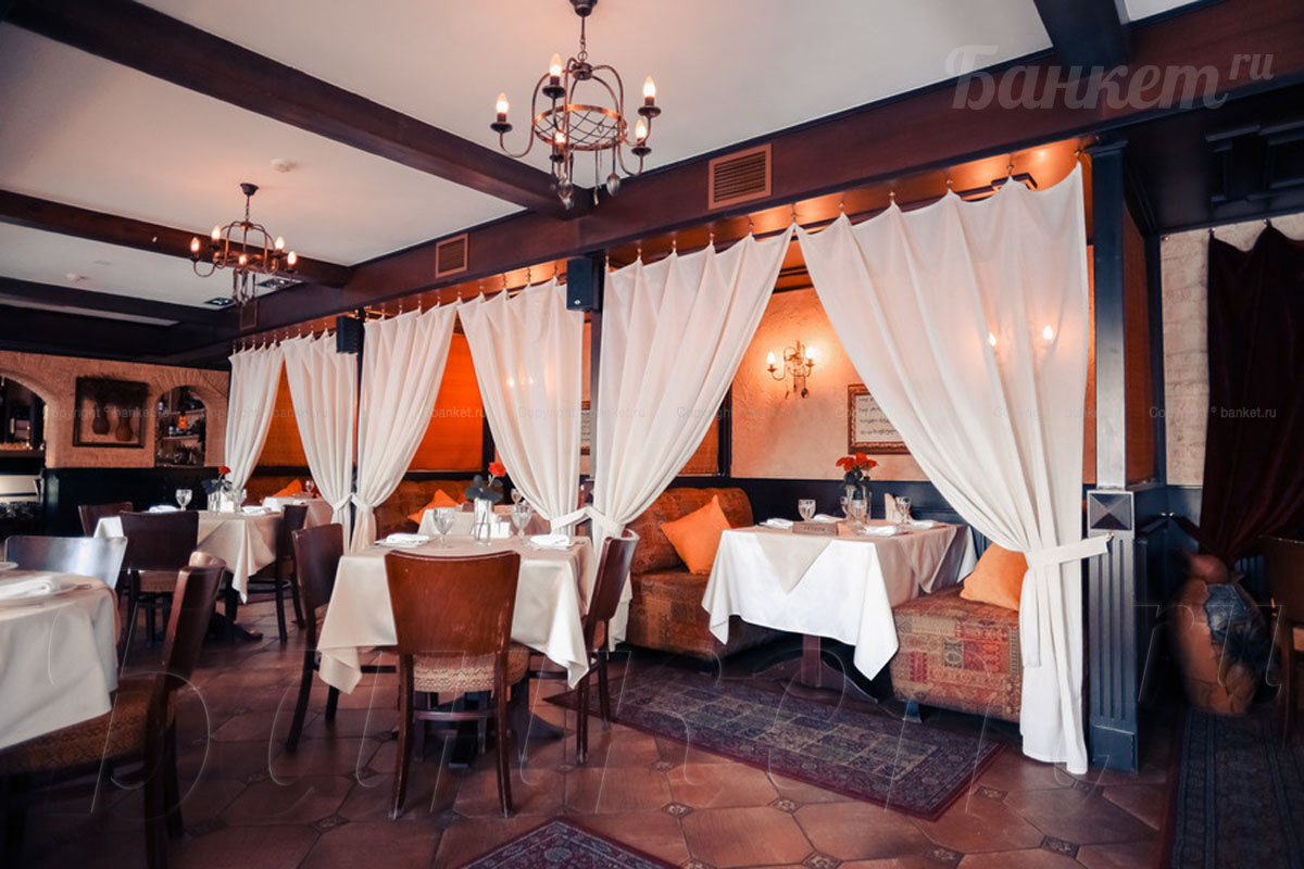 Основной зал — Ресторан  Аджабсандал