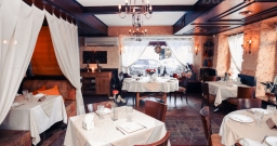 Основной зал — подробнее о зале