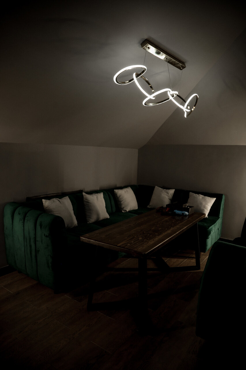 Зал — GalleryLoft