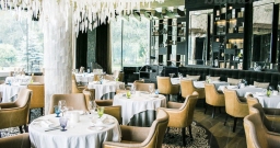 Ресторан — интерьер зала