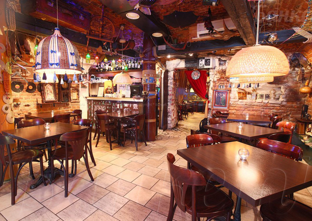 Арт-кафе Сундук — Основной зал, фото банкетного зала