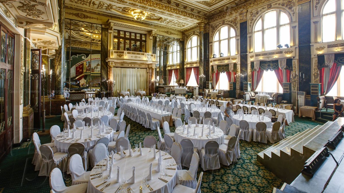 Ресторан Яръ — Зал Яръ, фото банкетного зала