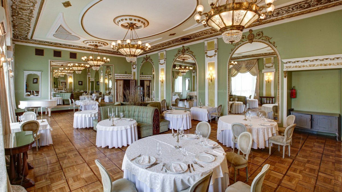 Зеркальный зал — Ресторан Яръ