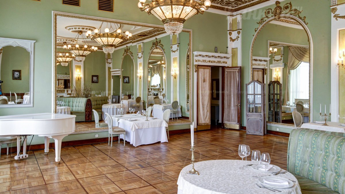 Зеркальный зал — фото 19