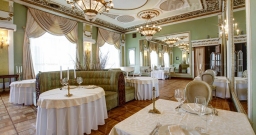 Зеркальный зал — подробнее о зале