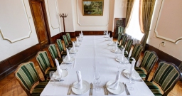 Зал Пушкинский — подробнее о зале