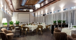 Летняя веранда — подробнее о зале