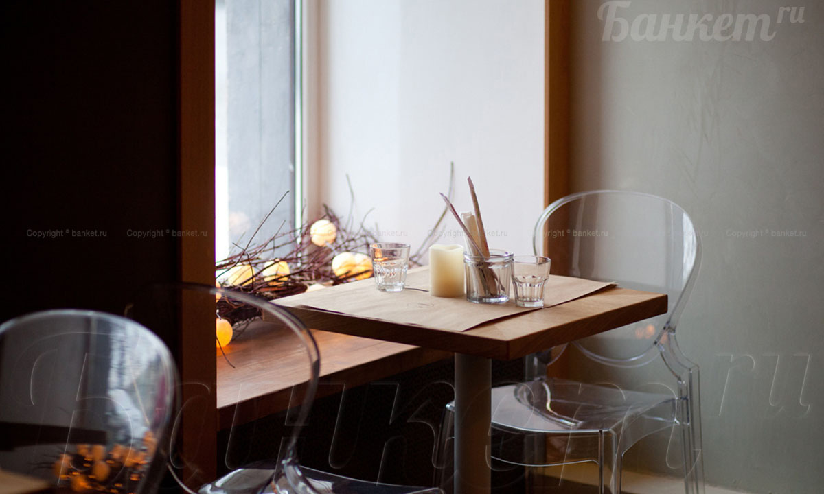 Основной зал — Ресторан Умао / Umao