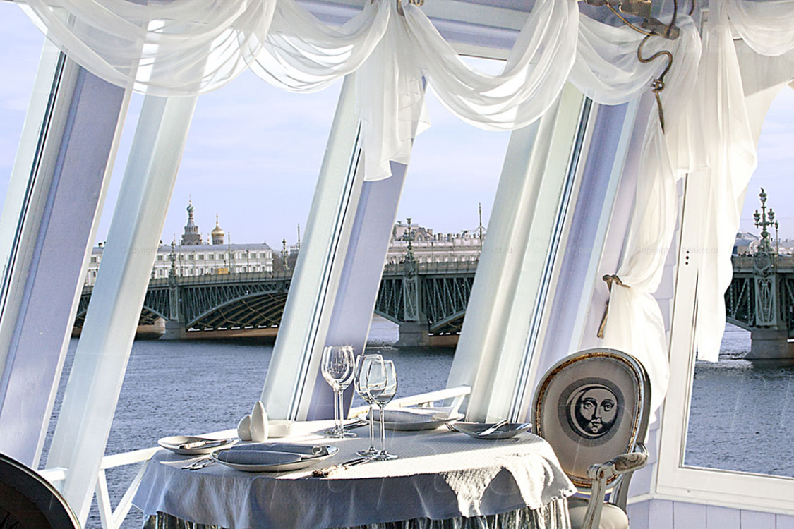 Зал ресторана Ветер — фото 4