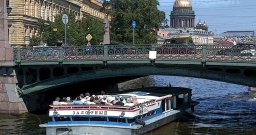 Теплоходы-банкетные залы