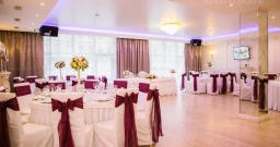 Основной зал