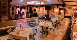 Основной зал — интерьер зала