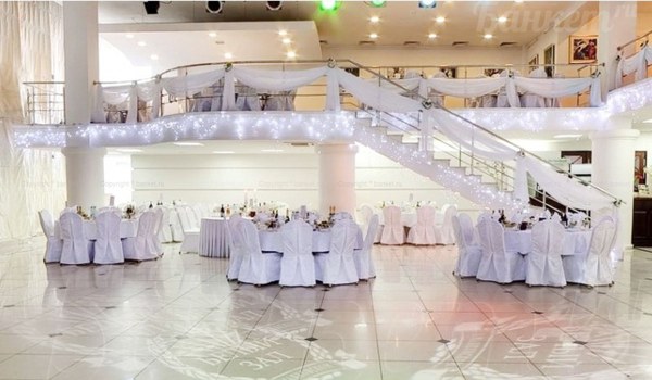 Банкетный зал Белый зал — банкетный зал