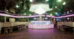 Основной зал — интерьер зала