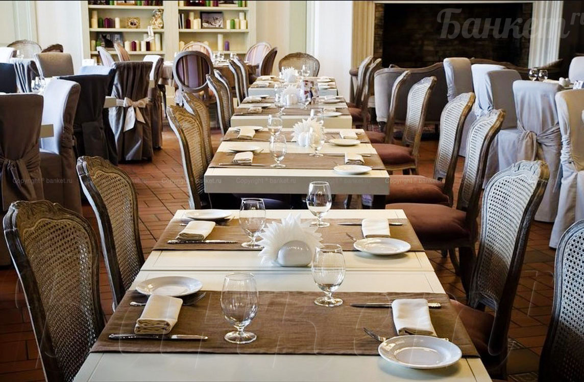 Основной зал — Ресторан Скоморохи