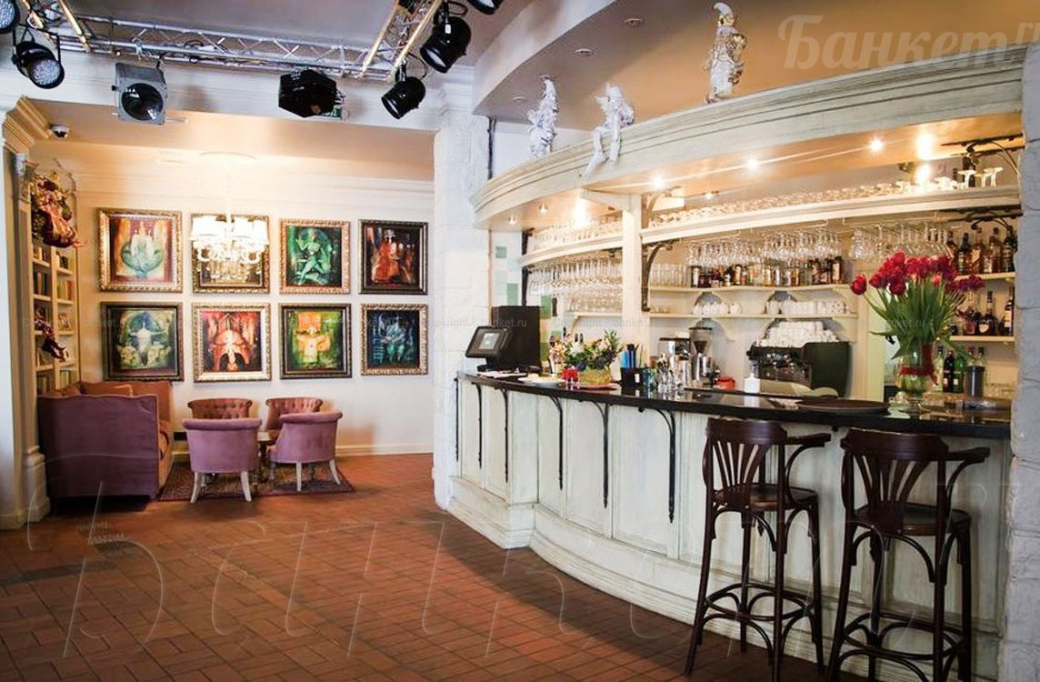 Основной зал — Ресторан Скоморохи