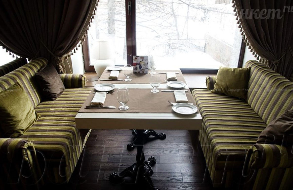 Основной зал — Ресторан Скоморохи