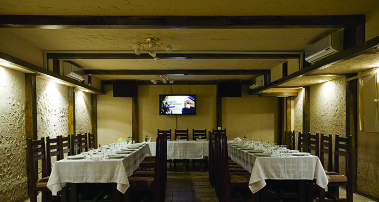 Веранда — Клуб Ресторан "Семейный Очаг"