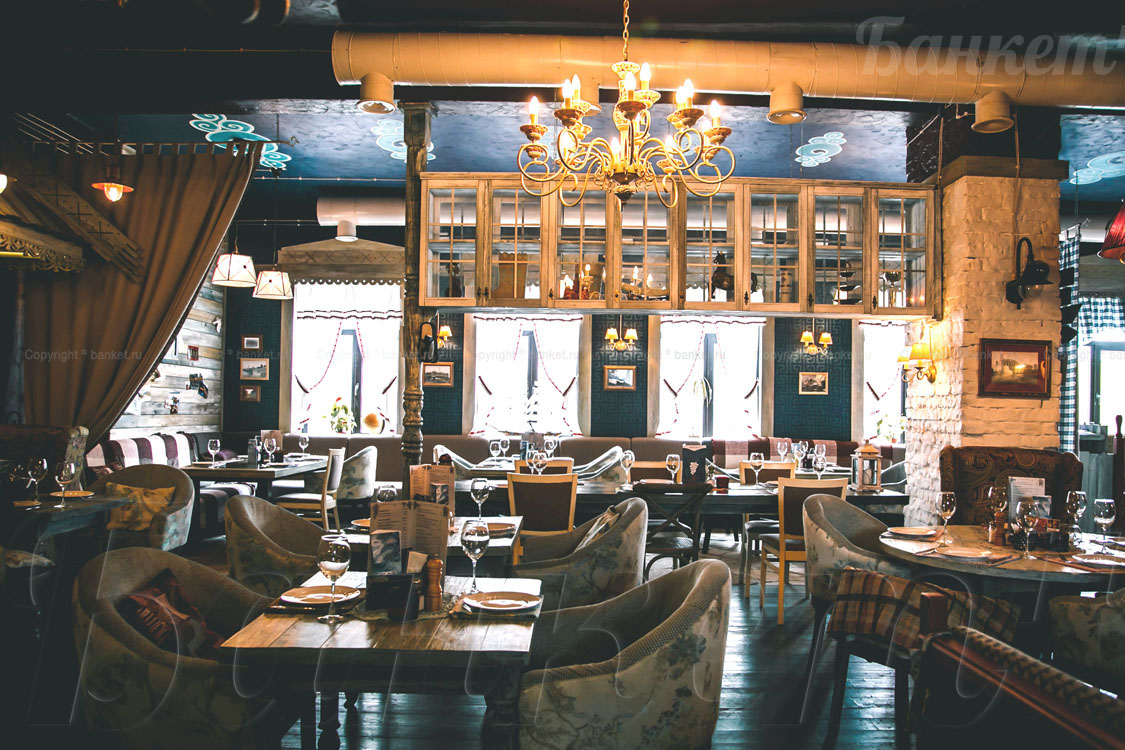 Краеведческий ресторан Соседи — Основной зал, фото банкетного зала