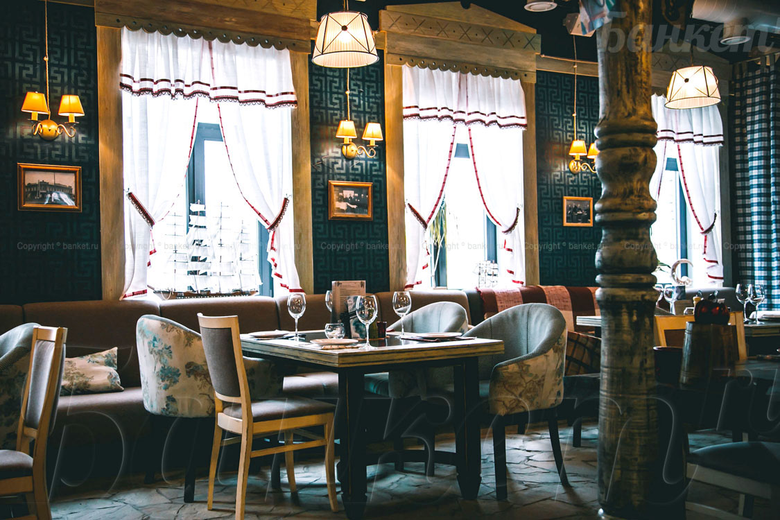 Основной зал — Краеведческий ресторан Соседи