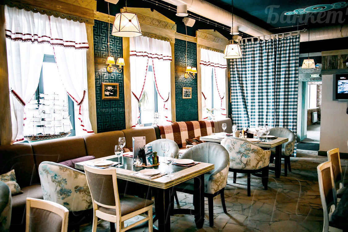 Основной зал — Краеведческий ресторан Соседи