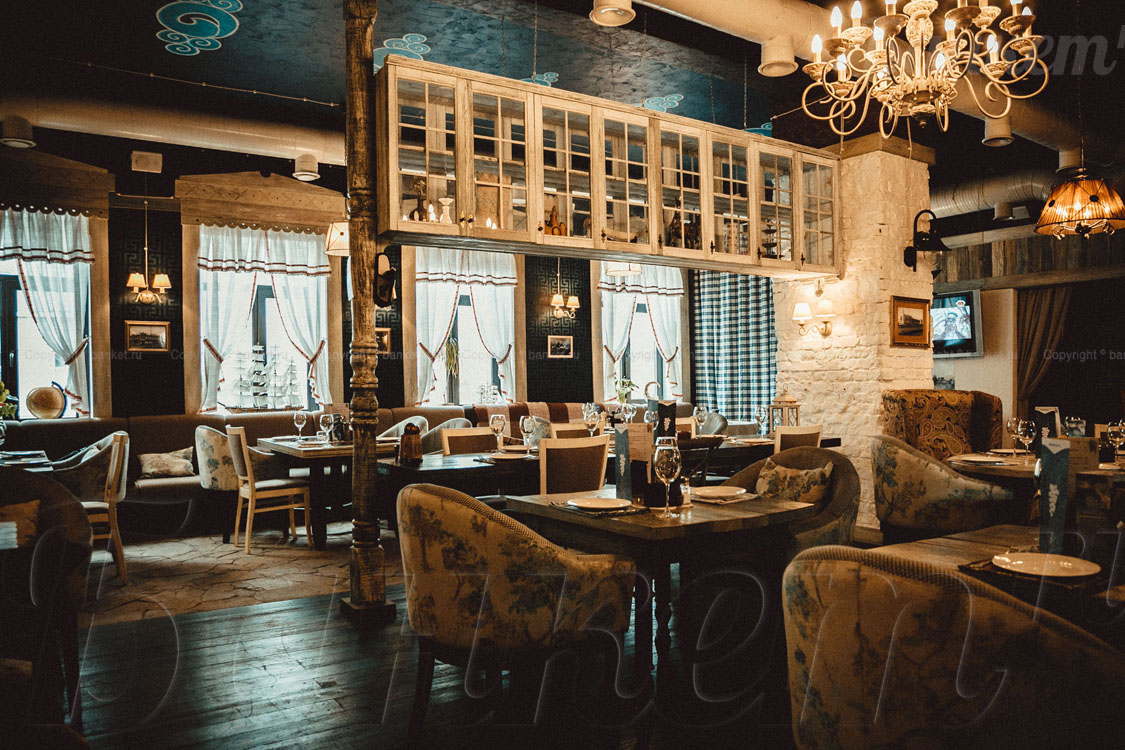 Основной зал — Краеведческий ресторан Соседи