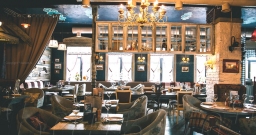 Основной зал