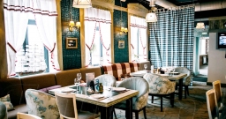 Основной зал