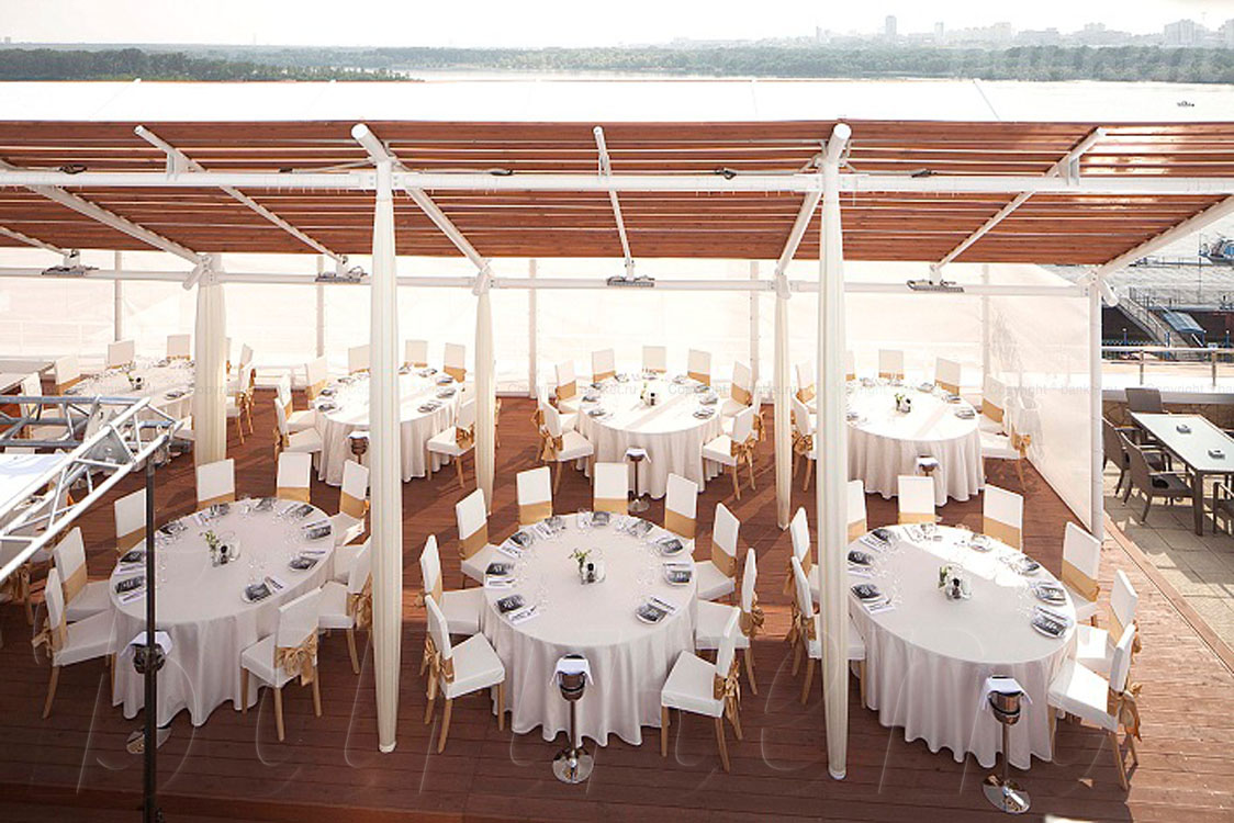 Ресторан Beerman на Речке — Основной зал, фото банкетного зала