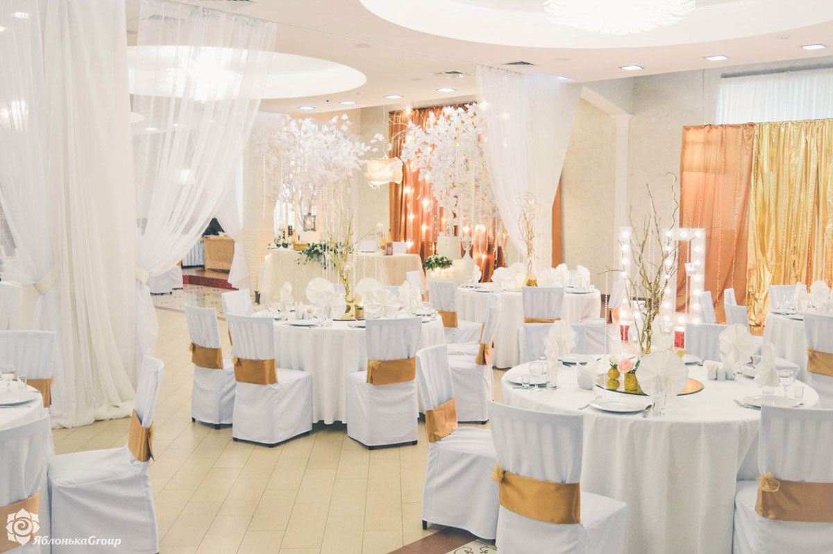 Зал Римский — Ресторан Аврора