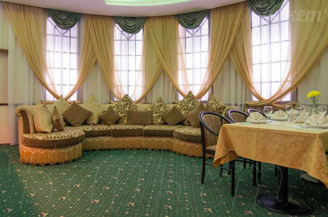 Бильярдная с караоке — Ресторан-клуб Варьете