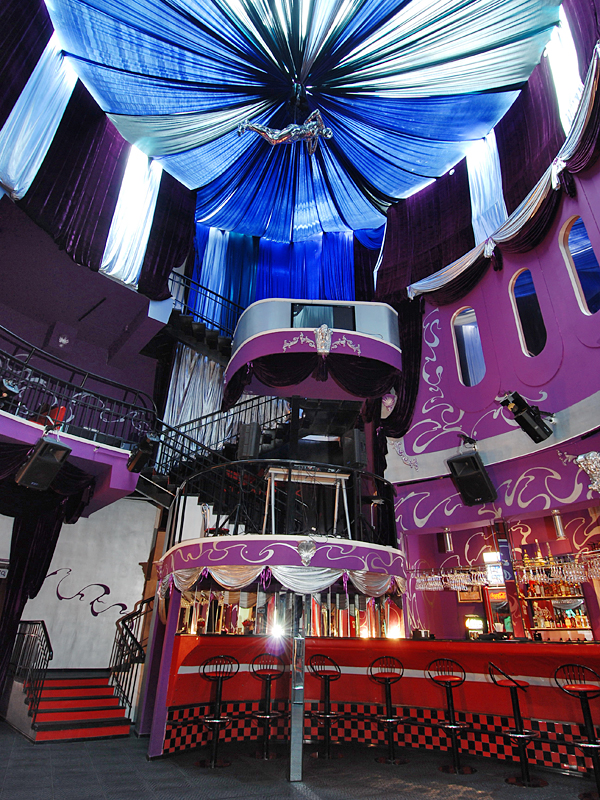 Основной зал — Клуб-Ресторан "Атлантис"