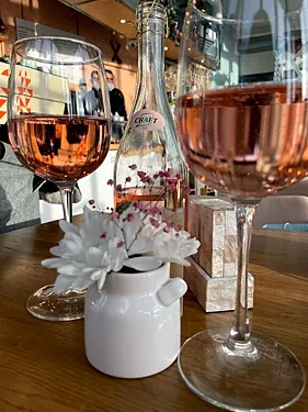 Зал — Merchants’ cafe