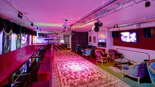 Karaoke - Lounge VS, Основной зал — фото