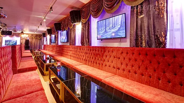 Karaoke - Lounge VS, Основной зал — фото
