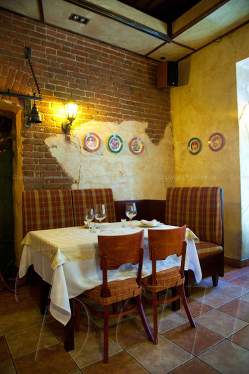 Основной зал — Ресторан Bevitore