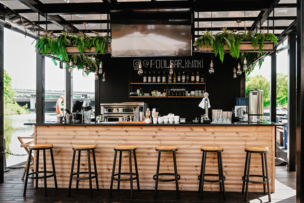 Зал — Pool Bar Chalet