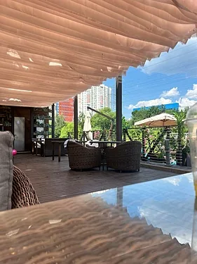 Зал — Pool Bar Chalet
