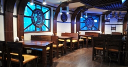 Основной зал