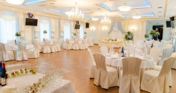 Основной зал