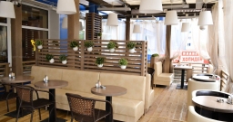 Основной зал