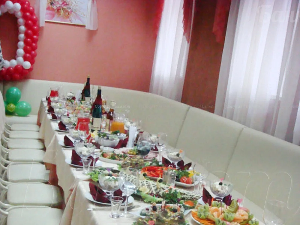Малый зал — банкетный зал Ресторан Юлиана, фото