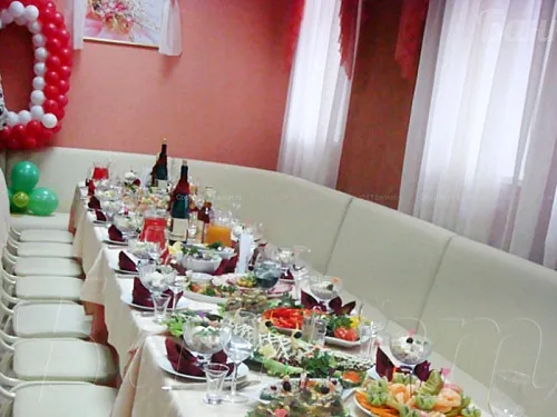 Малый зал — Ресторан Юлиана