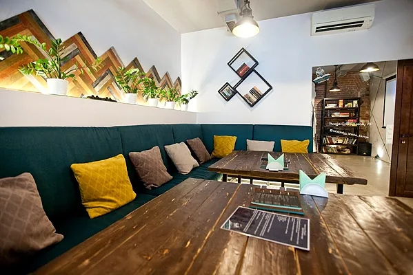 Библиотека Shisha Lounge, Зал — фото