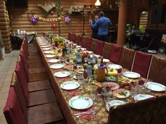 Основной зал