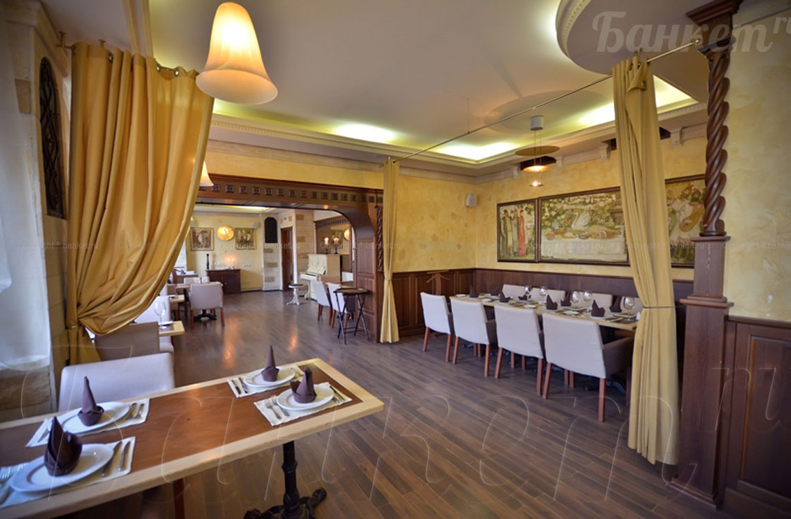 Основной зал — Ресторан Минин и Пожарский